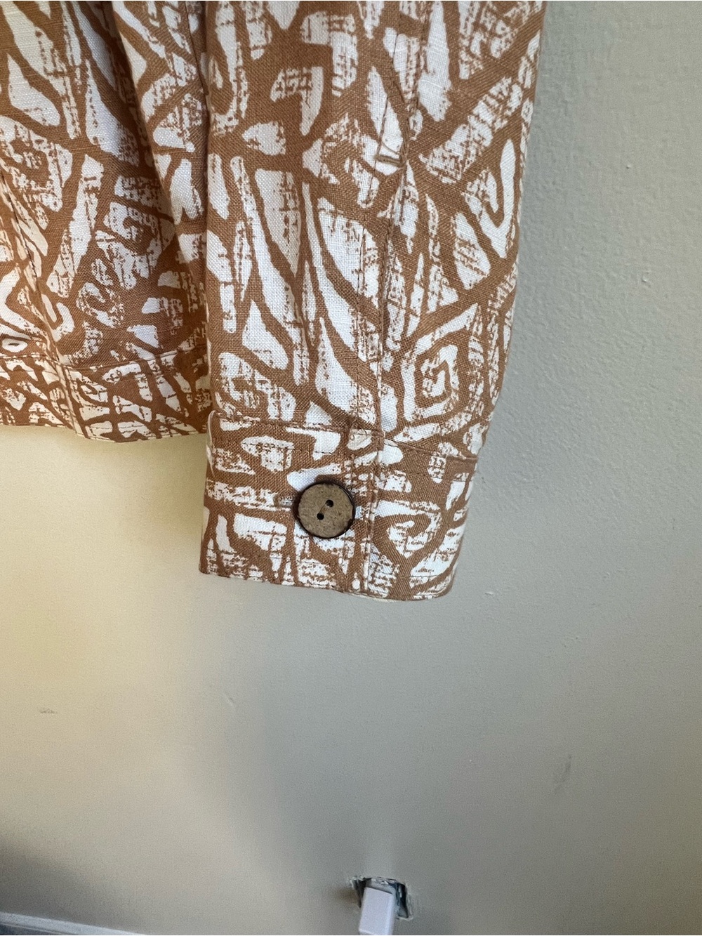 Ruby Rd. Beige & White Geometric Button-Front Shirt Jacket - Picture 8 of 10
